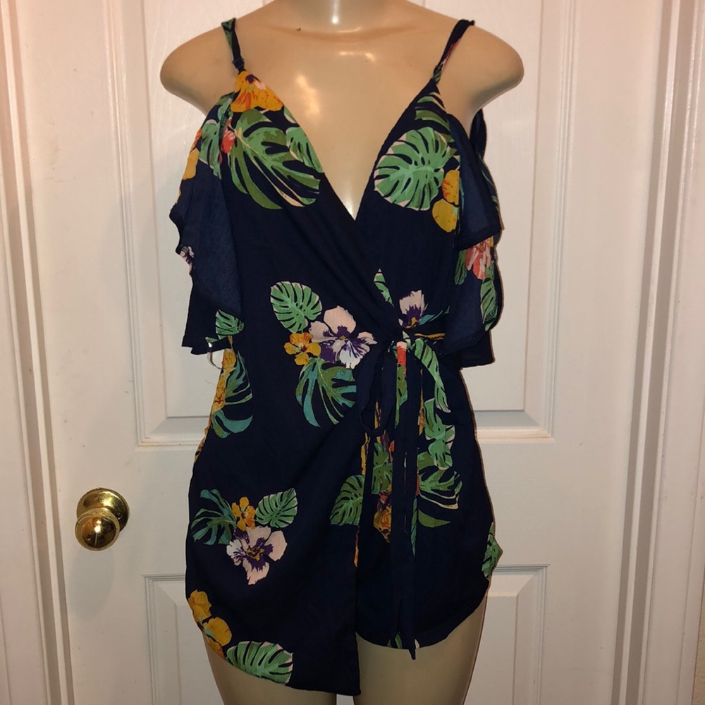Fashion nova romper